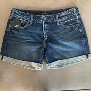Silver Jeans Co. Mid-Rise Boyfriend Shorts